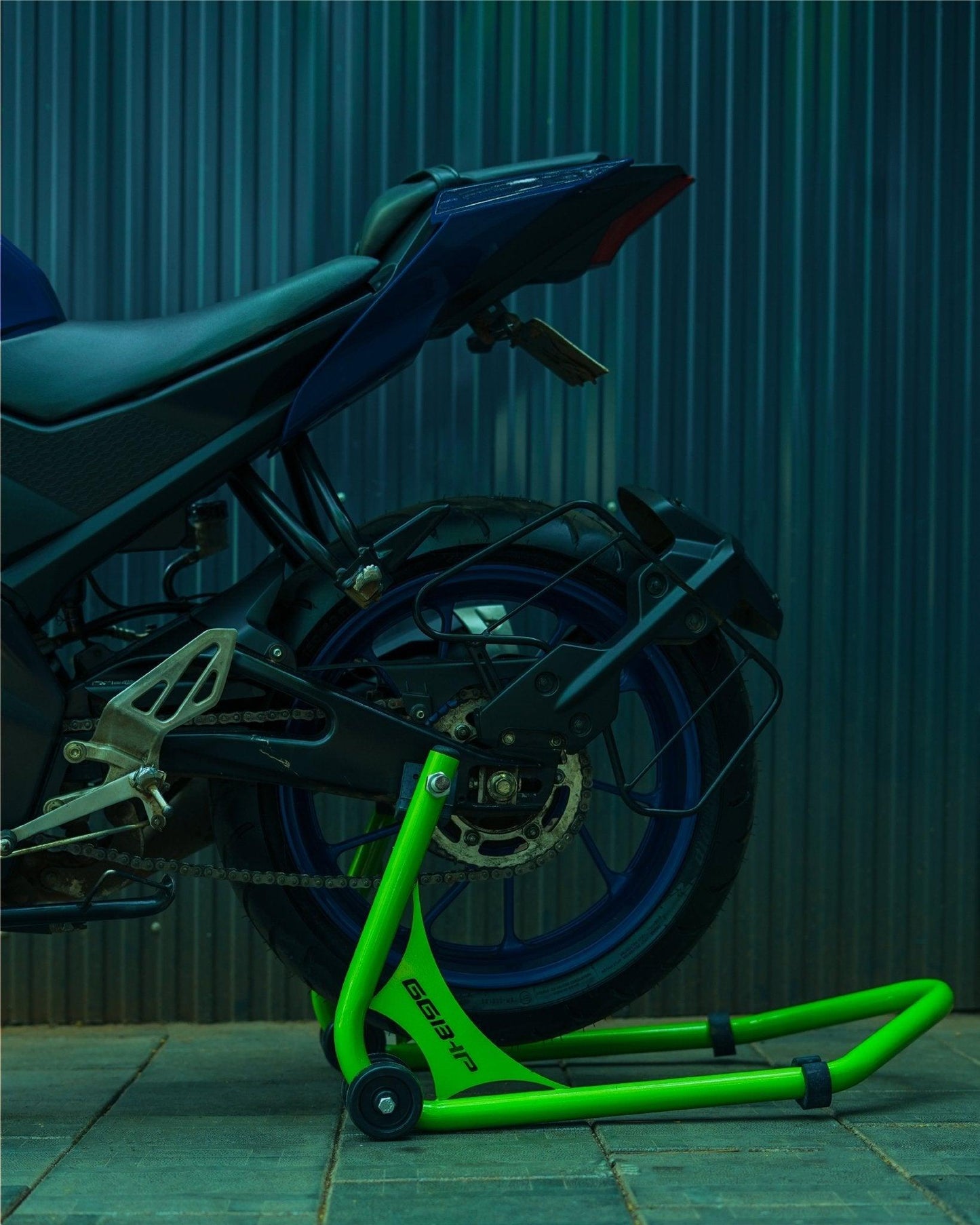 66Bhp Universal Motorcycle Paddock Stand