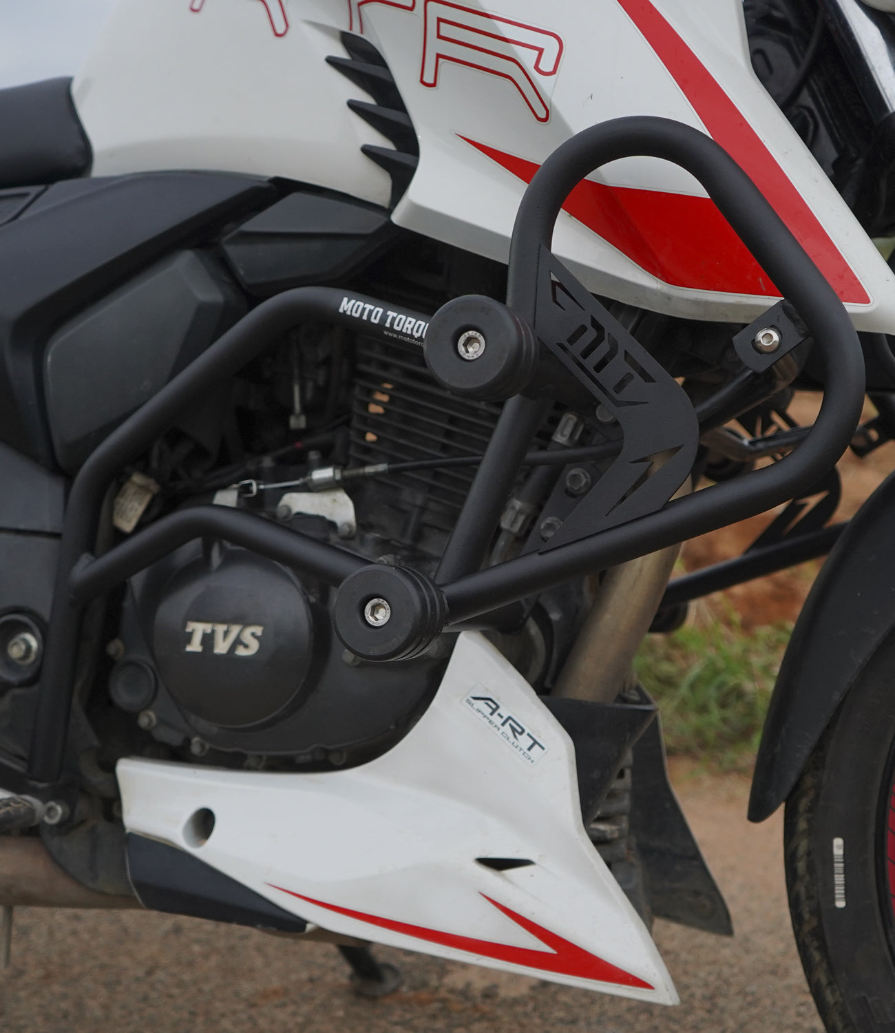 TVS APACHE RTR 200 4v CRASH GUARD