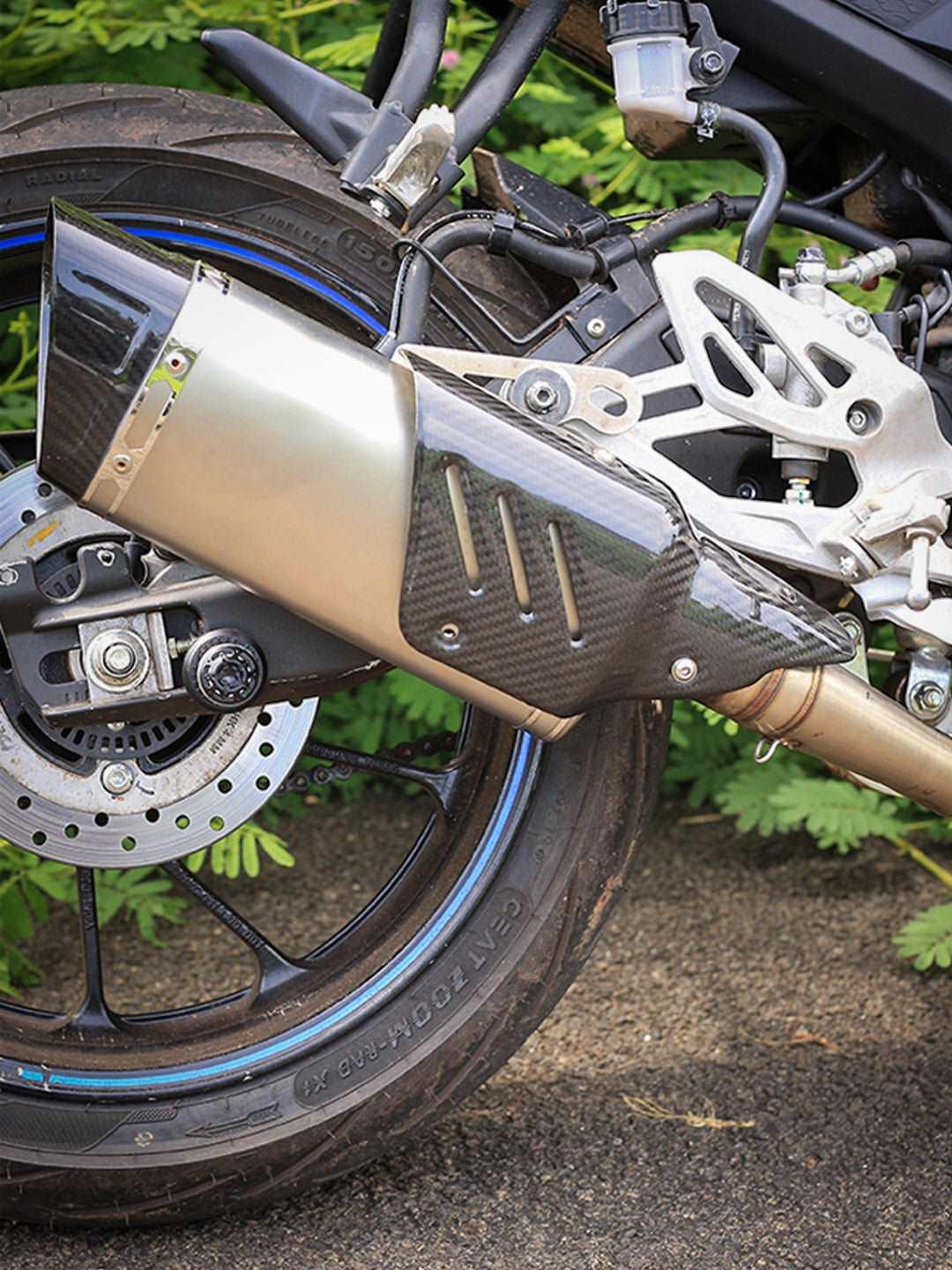 Akra Silver End Carbon Shield Exhaust