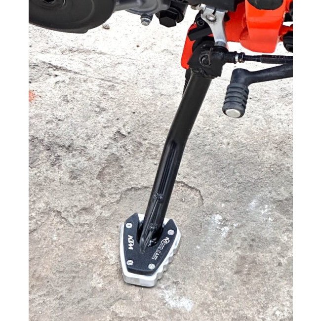 KTM Duke 390 Gen 3 - Motocare CNC Side stand Extender