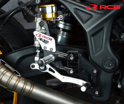 RCB Racing Footrest  For – RS-1 YAMAHA R25 (V2/V3) – R3 (AL7075)